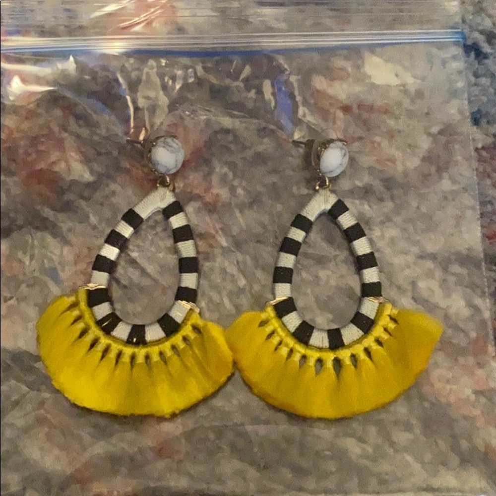 Drop earrings
